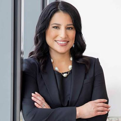 Financial records case specialist